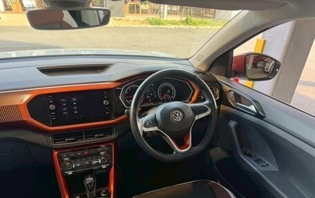 Volkswagen T-Cross I, 2020 год, 1 100 000 рублей, 13 фотография