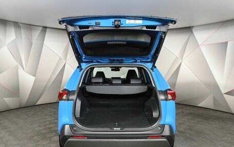 Toyota RAV4, 2020 год, 2 990 000 рублей, 12 фотография