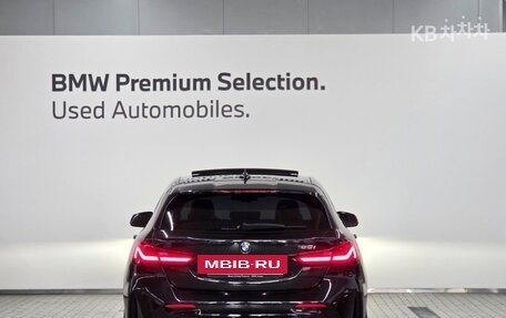 BMW 1 серия, 2023 год, 2 680 180 рублей, 3 фотография