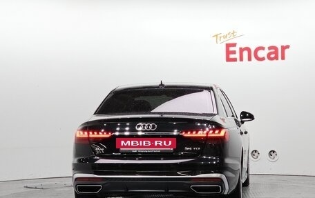 Audi A4, 2021 год, 2 520 000 рублей, 3 фотография