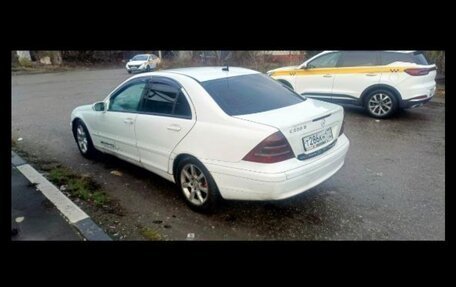 Mercedes-Benz C-Класс, 2001 год, 230 000 рублей, 4 фотография