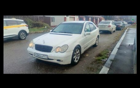 Mercedes-Benz C-Класс, 2001 год, 230 000 рублей, 3 фотография