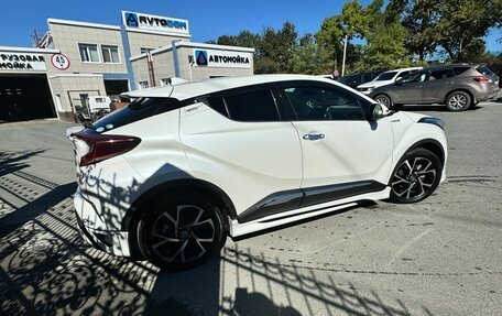 Toyota C-HR I рестайлинг, 2018 год, 1 980 000 рублей, 5 фотография