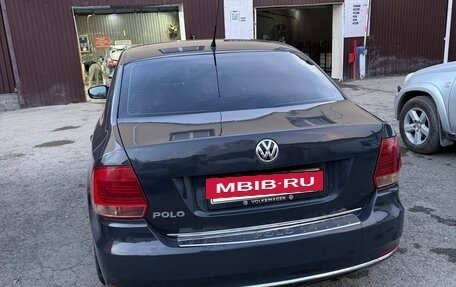 Volkswagen Polo VI (EU Market), 2015 год, 530 000 рублей, 2 фотография