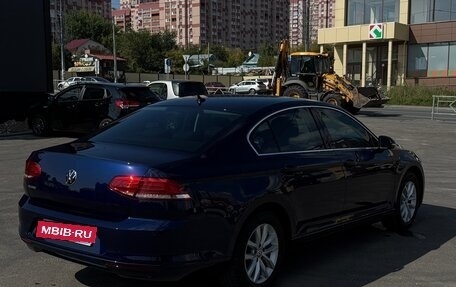 Volkswagen Passat B8 рестайлинг, 2019 год, 2 700 000 рублей, 10 фотография