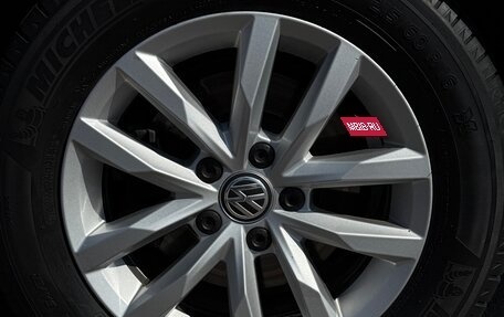 Volkswagen Passat B8 рестайлинг, 2019 год, 2 700 000 рублей, 15 фотография