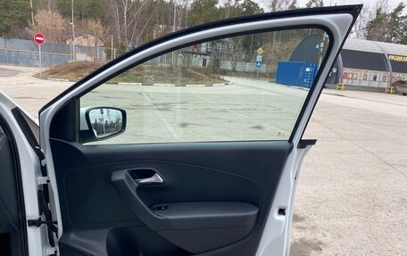 Volkswagen Polo VI (EU Market), 2015 год, 1 260 000 рублей, 14 фотография