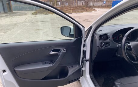 Volkswagen Polo VI (EU Market), 2015 год, 1 260 000 рублей, 12 фотография