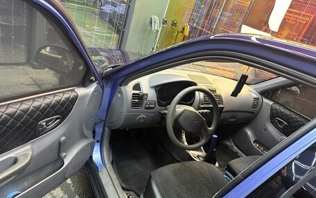 Hyundai Accent II, 2003 год, 340 000 рублей, 10 фотография