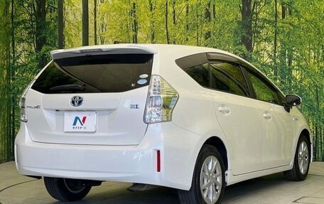 Toyota Prius Alpha I (ZVW40/41), 2011 год, 1 500 000 рублей, 5 фотография