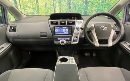 Toyota Prius Alpha I (ZVW40/41), 2011 год, 1 500 000 рублей, 8 фотография