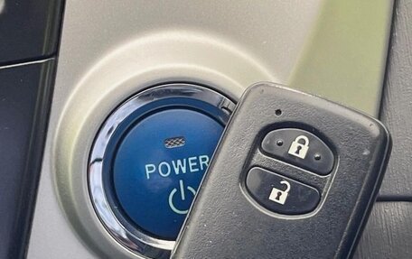 Toyota Prius Alpha I (ZVW40/41), 2011 год, 1 500 000 рублей, 7 фотография