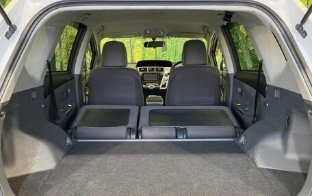 Toyota Prius Alpha I (ZVW40/41), 2011 год, 1 500 000 рублей, 15 фотография