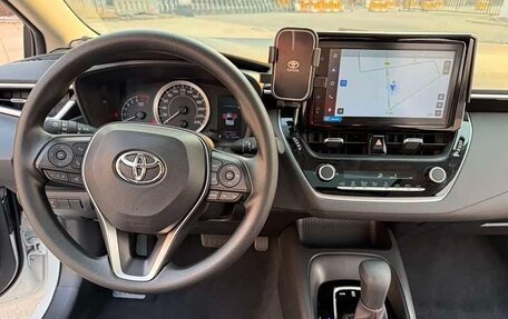 Toyota Corolla, 2022 год, 1 321 000 рублей, 10 фотография