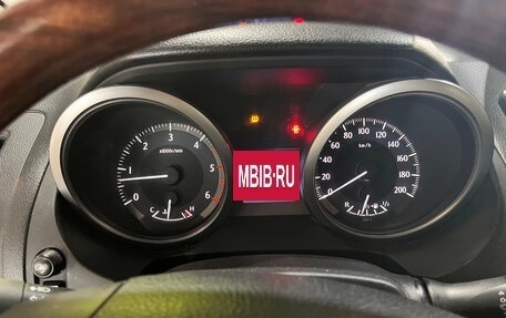 Toyota Land Cruiser Prado 150 рестайлинг 2, 2016 год, 3 599 000 рублей, 5 фотография