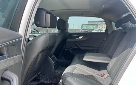 Audi A4, 2022 год, 2 530 444 рублей, 11 фотография