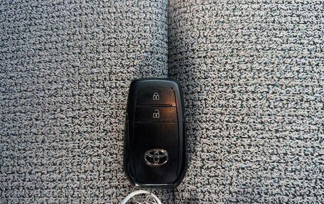 Toyota Yaris Cross, 2021 год, 1 320 000 рублей, 13 фотография