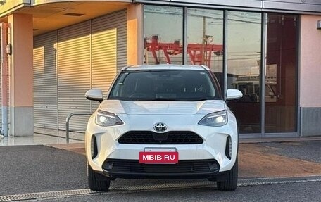 Toyota Yaris Cross, 2021 год, 1 320 000 рублей, 2 фотография