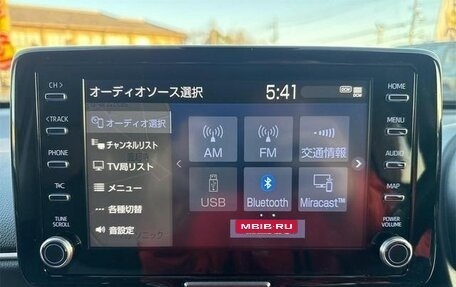 Toyota Yaris Cross, 2021 год, 1 320 000 рублей, 12 фотография