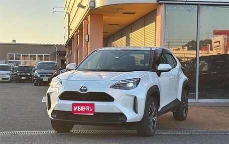 Toyota Yaris Cross, 2021 год, 1 320 000 рублей, 1 фотография