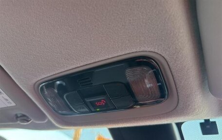 Toyota Yaris Cross, 2021 год, 1 320 000 рублей, 16 фотография