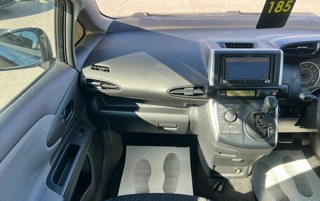 Toyota Wish II, 2010 год, 1 299 999 рублей, 19 фотография