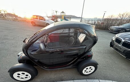 Renault Twizy, 2019 год, 600 000 рублей, 2 фотография