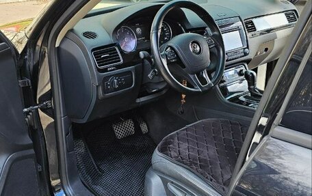 Volkswagen Touareg III, 2016 год, 3 300 000 рублей, 14 фотография