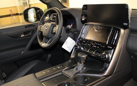 Lexus LX, 2026 год, 18 990 000 рублей, 17 фотография