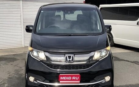 Honda Stepwgn IV, 2016 год, 1 550 000 рублей, 1 фотография