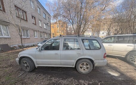 KIA Sportage IV рестайлинг, 2003 год, 130 000 рублей, 1 фотография