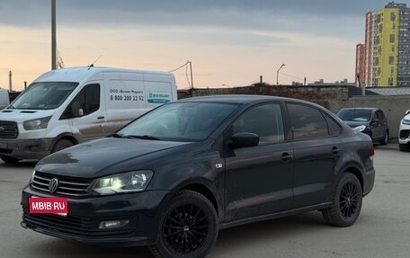 Volkswagen Polo VI (EU Market), 2015 год, 700 000 рублей, 1 фотография