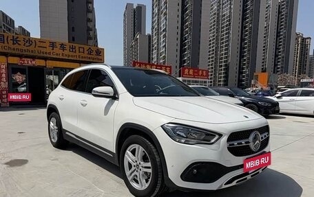 Mercedes-Benz GLA, 2022 год, 2 270 000 рублей, 3 фотография