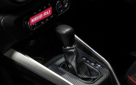 Toyota Raize I, 2020 год, 1 375 000 рублей, 26 фотография