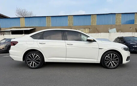 Volkswagen Lavida, 2022 год, 1 201 000 рублей, 5 фотография