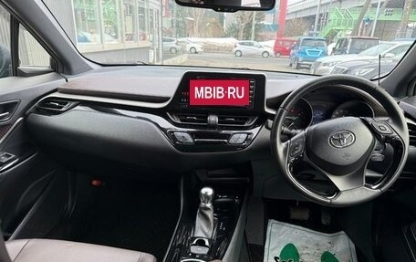 Toyota C-HR I рестайлинг, 2019 год, 1 400 350 рублей, 9 фотография