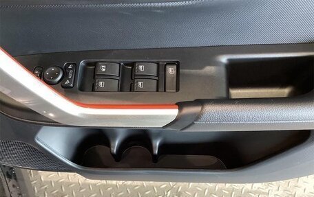 Toyota Raize I, 2021 год, 1 125 000 рублей, 18 фотография