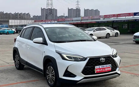 Toyota Yaris XP150 рестайлинг, 2021 год, 980 000 рублей, 3 фотография