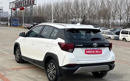 Toyota Yaris XP150 рестайлинг, 2021 год, 980 000 рублей, 6 фотография