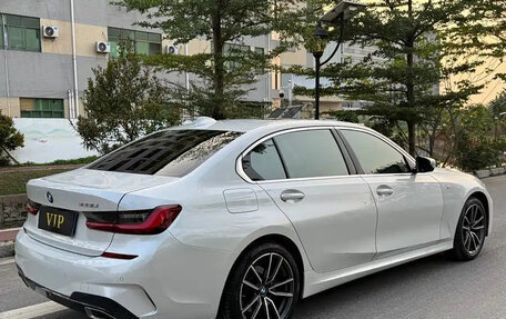 BMW 3 серия, 2022 год, 2 400 000 рублей, 4 фотография