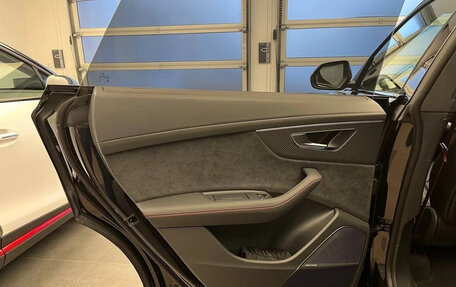 Audi RS Q8 I, 2025 год, 23 990 000 рублей, 11 фотография