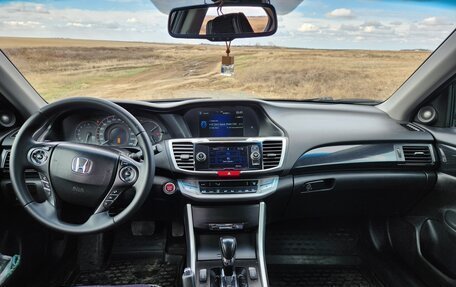 Honda Accord IX рестайлинг, 2013 год, 1 750 000 рублей, 12 фотография