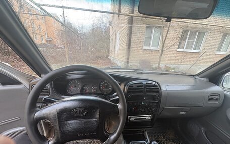KIA Sportage IV рестайлинг, 2003 год, 130 000 рублей, 4 фотография