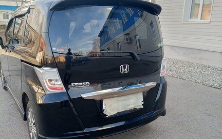 Honda Freed I, 2014 год, 1 300 000 рублей, 4 фотография