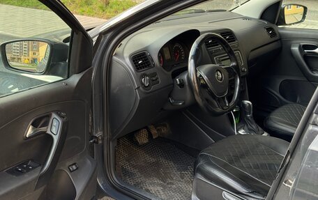 Volkswagen Polo VI (EU Market), 2015 год, 700 000 рублей, 13 фотография