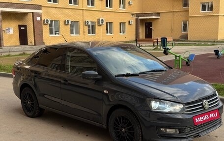 Volkswagen Polo VI (EU Market), 2015 год, 700 000 рублей, 11 фотография