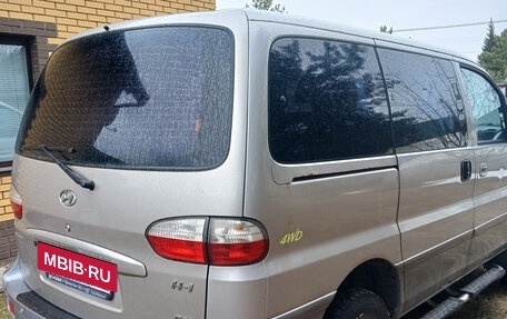 Hyundai H-1 II рестайлинг, 2006 год, 1 150 000 рублей, 3 фотография