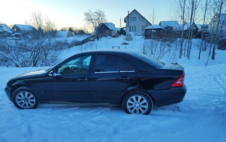 Mercedes-Benz C-Класс, 2005 год, 700 000 рублей, 7 фотография