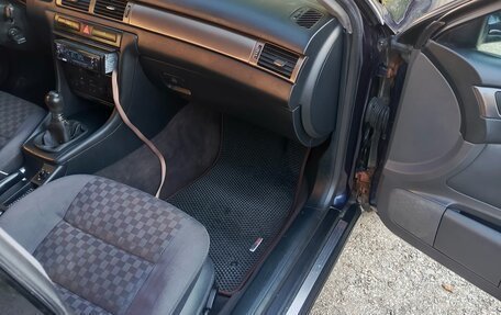 Audi A6, 2000 год, 330 000 рублей, 11 фотография