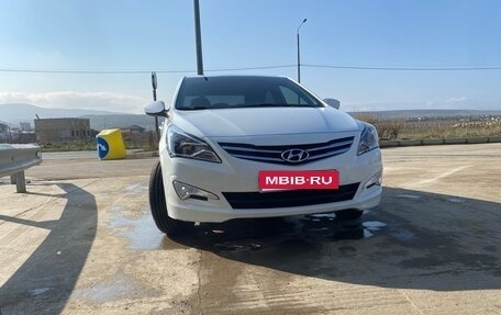 Hyundai Solaris II рестайлинг, 2016 год, 1 000 000 рублей, 1 фотография